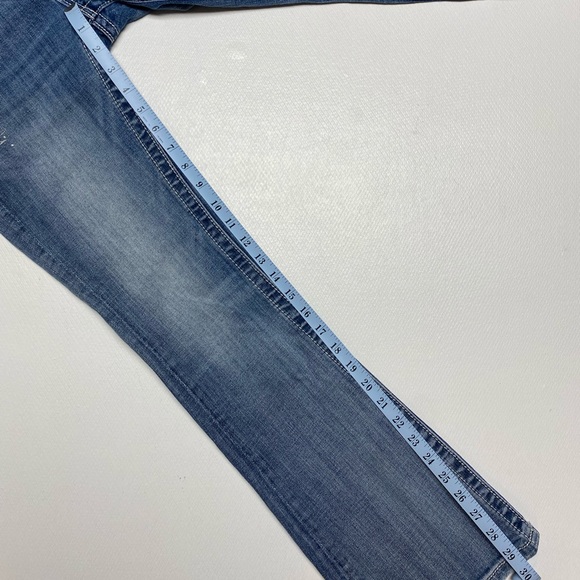 Miss Me Embellished Boot Cut Blue Jeans in LT 01C Size 26 VGUC - Picture 13 of 16